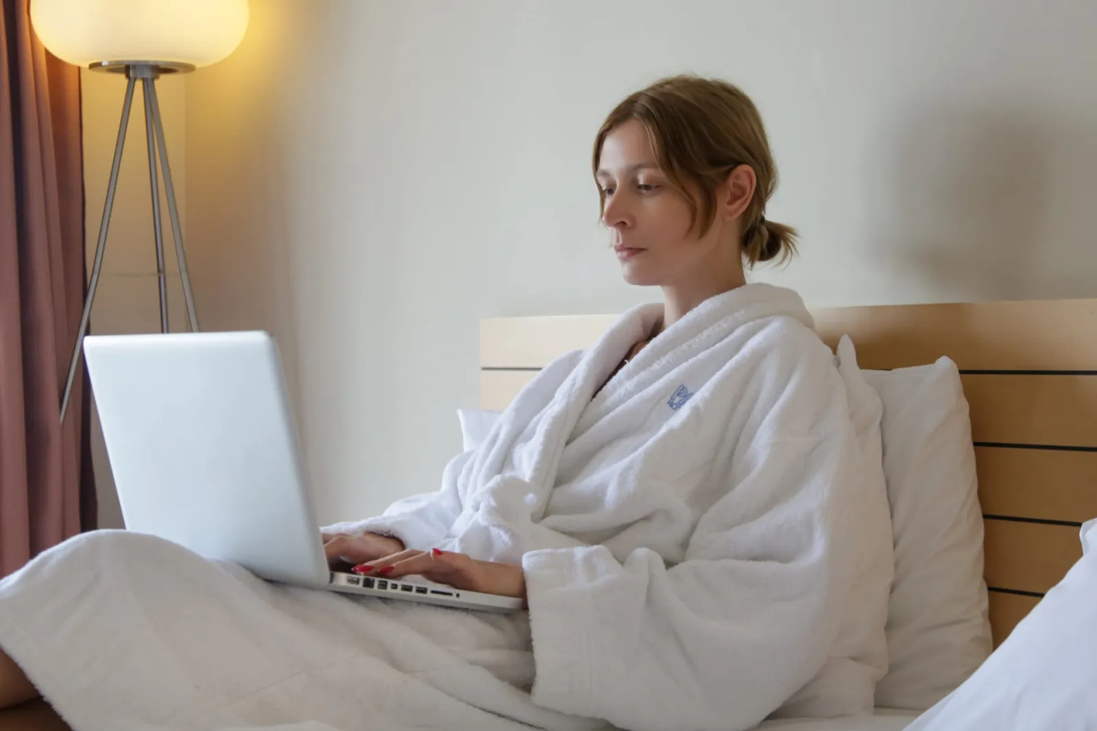 Astoria Hotel is the perfect place to balance business and leisure. With its central location, it offers easy access to Thessaloniki’s business district, while its modern meeting facilities ensure seamless work experiences.