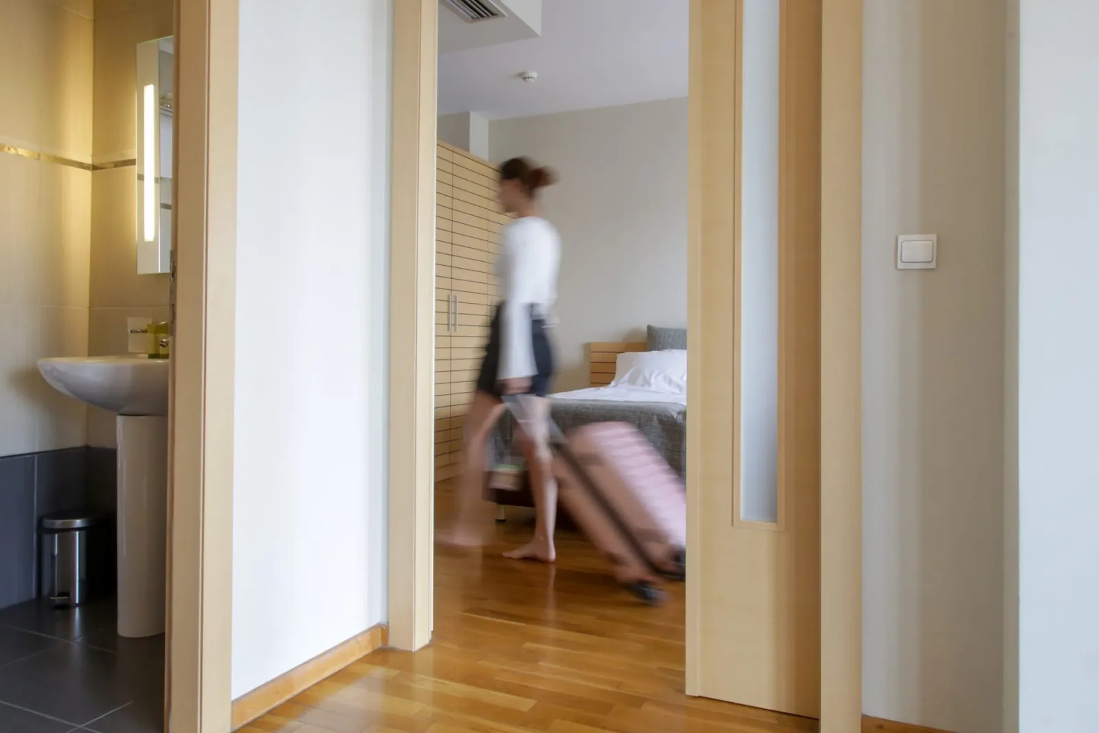 the Penthouse Suites at Astoria Hotel Thessaloniki are designed to offer guests both luxury and privacy. Situated on the hotel's top floor, these suites provide an exclusive retreat away from the bustling city below. Each suite features a private bal