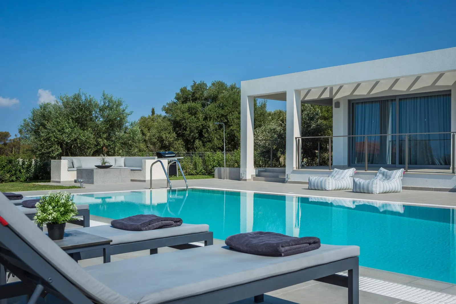 Astra Village Hotel & Suites