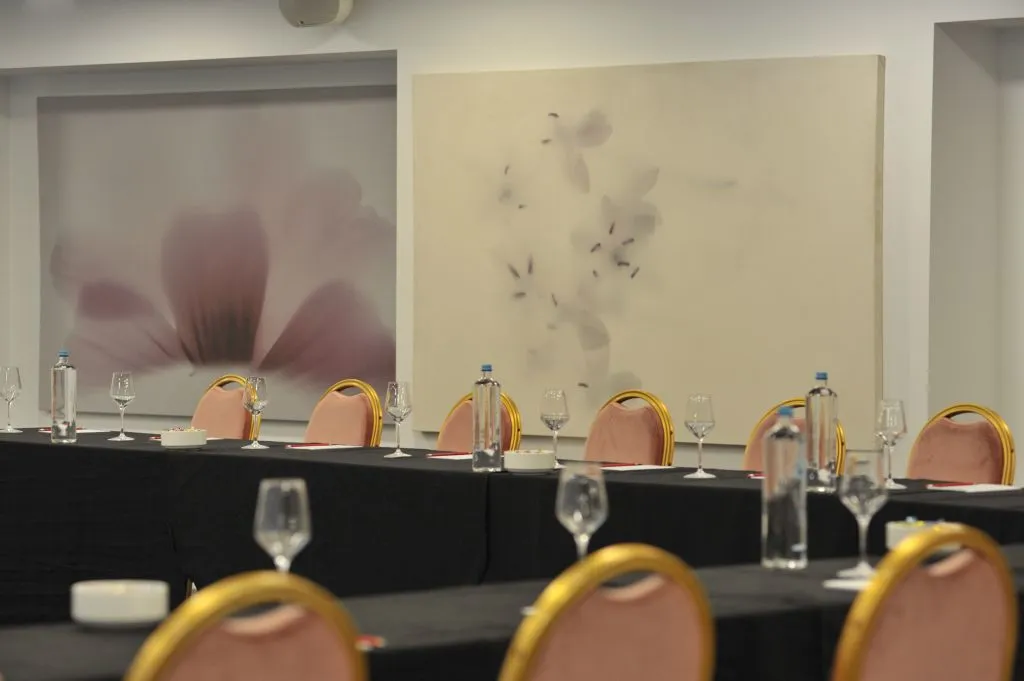 Athenaeum Grand Hotel