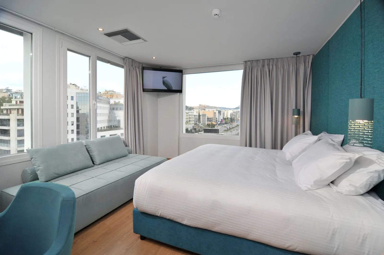 Athenaeum Smart Hotel