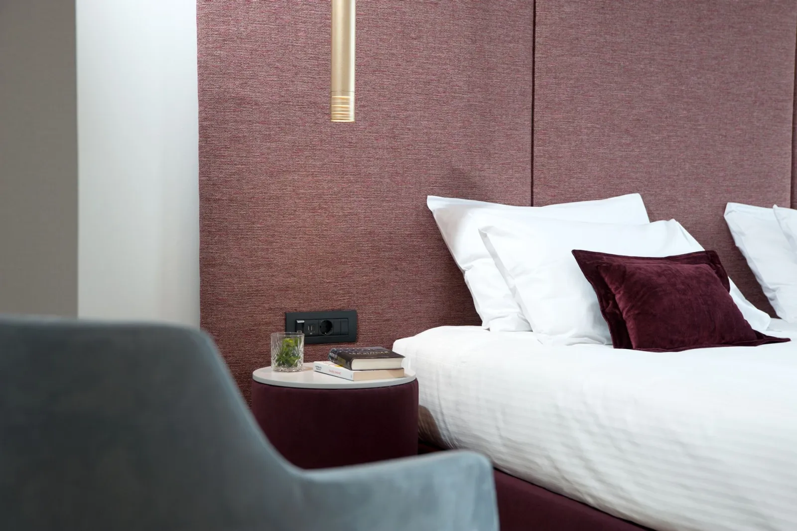 Athenaeum Smart Hotel