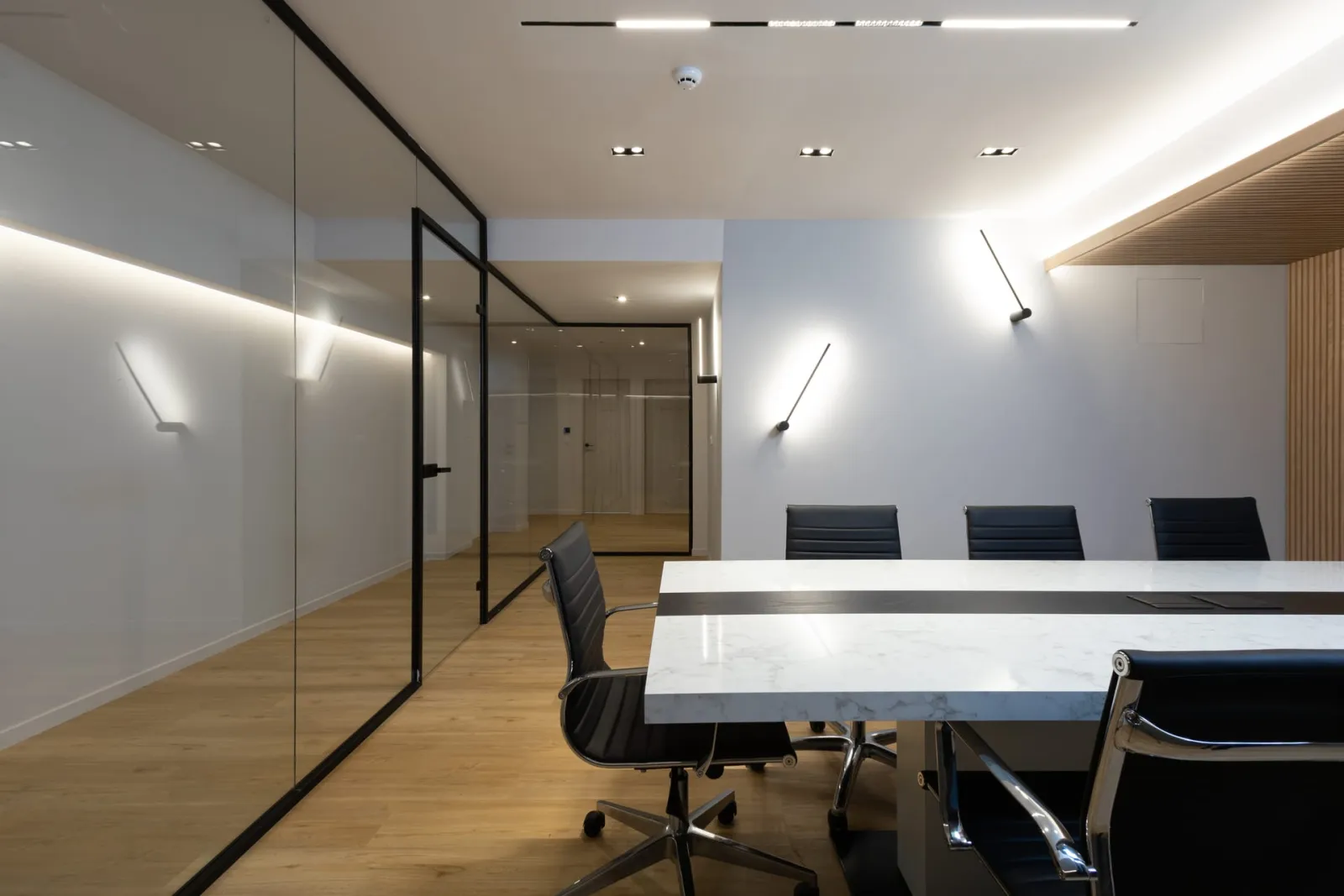 Incanto Boutique Suites – Neos Kosmos
