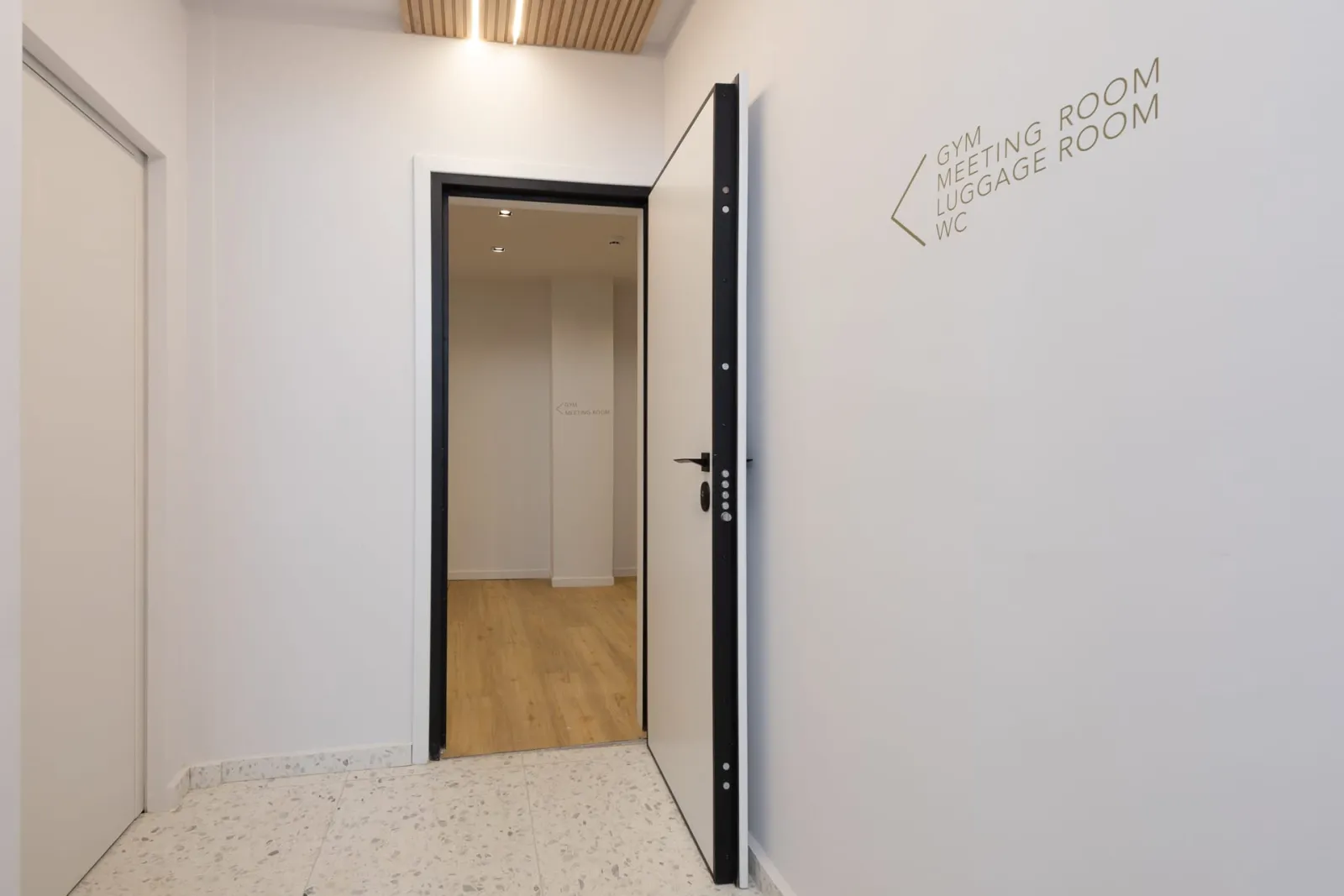 Incanto Boutique Suites – Neos Kosmos