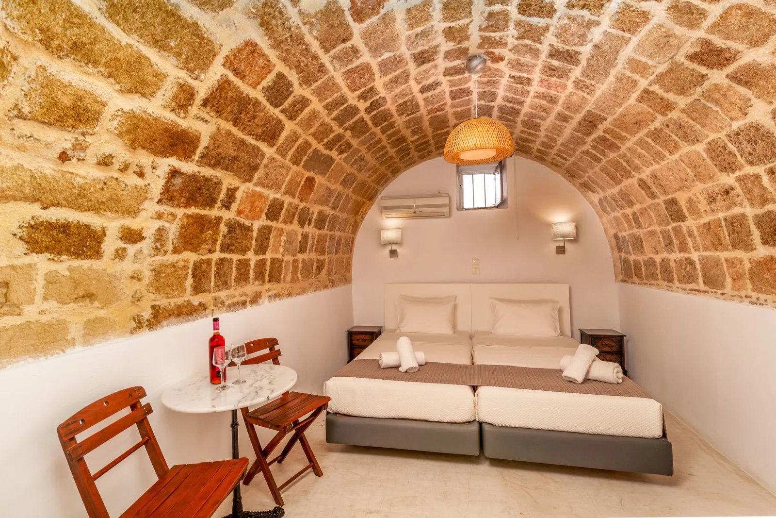Auberge 32 | Old Town