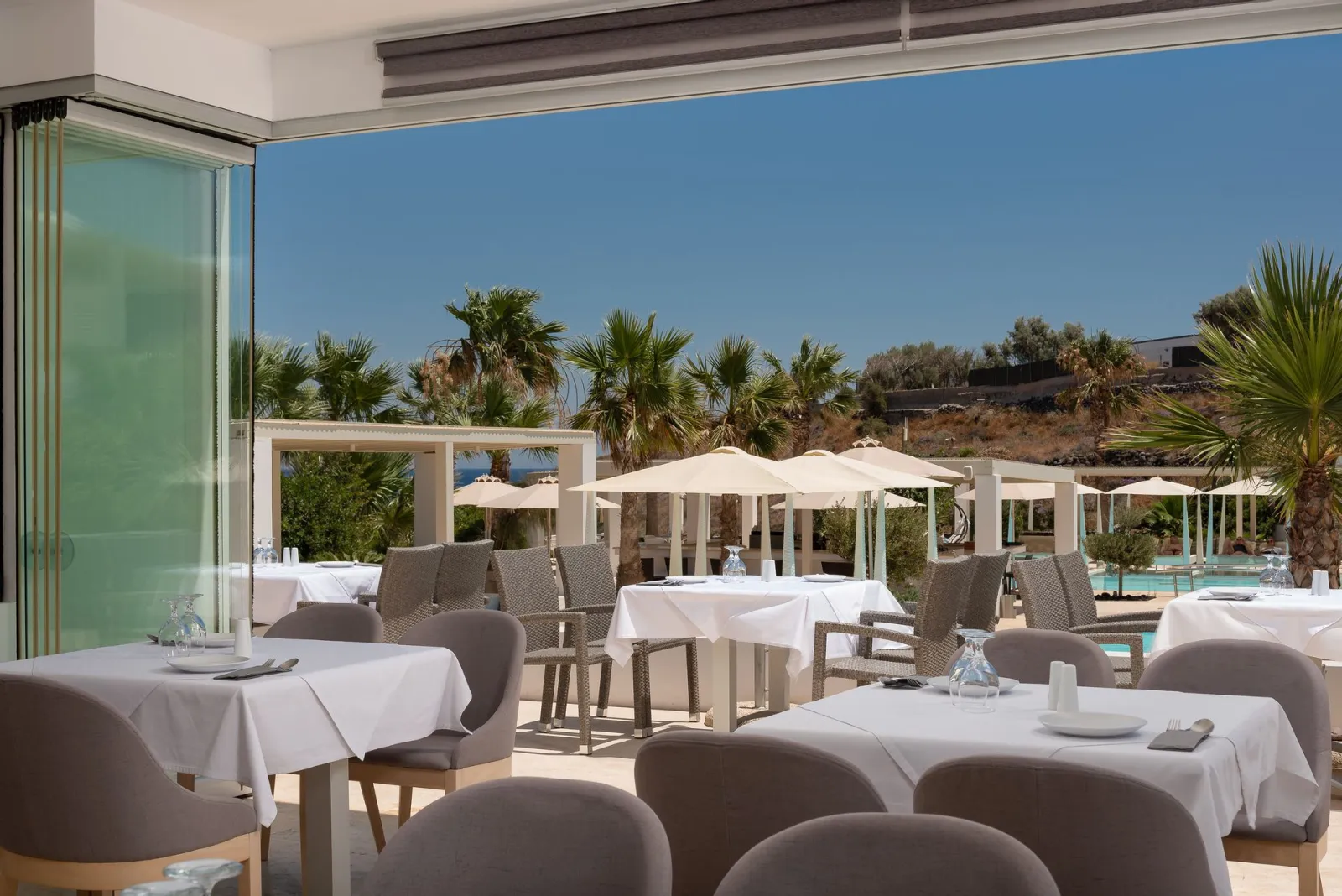 Restaurant - Aurora Luxury Suites