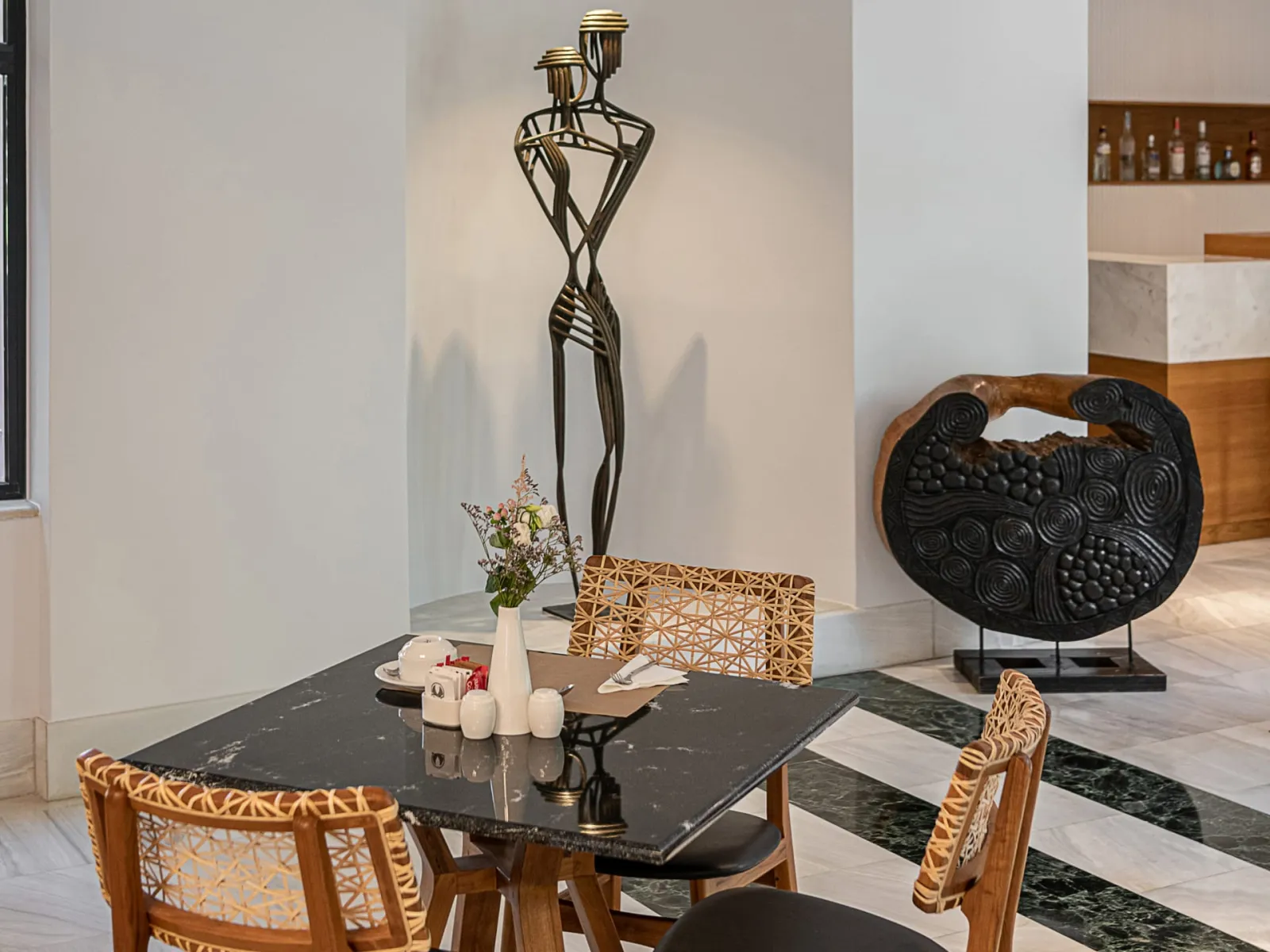 Avra City Hotel
