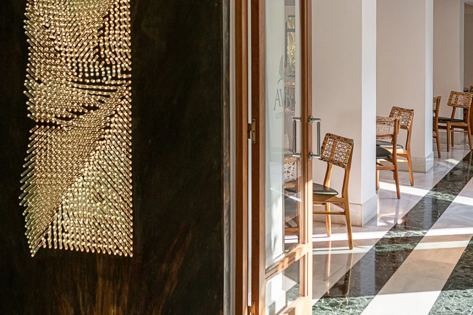 Avra City Hotel