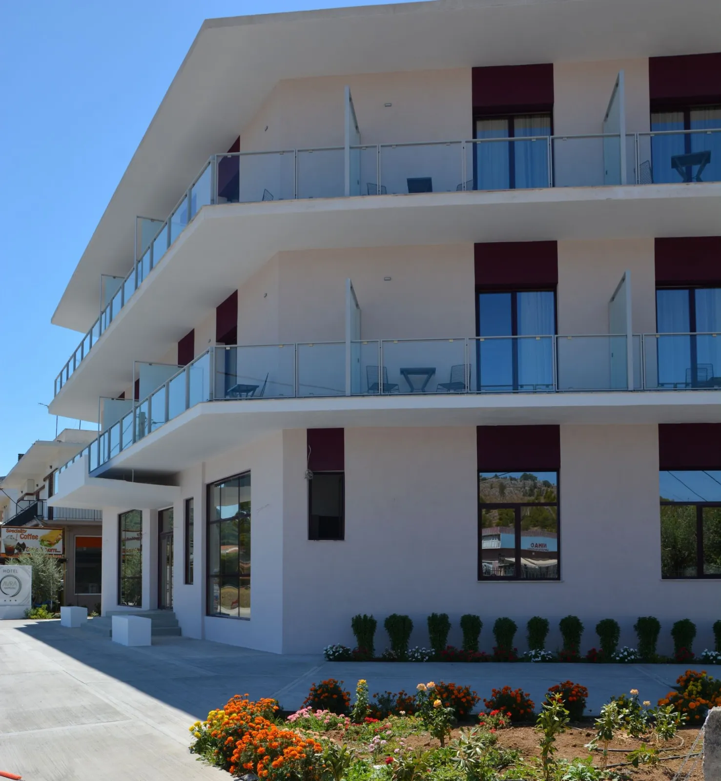 Street view . main entrance