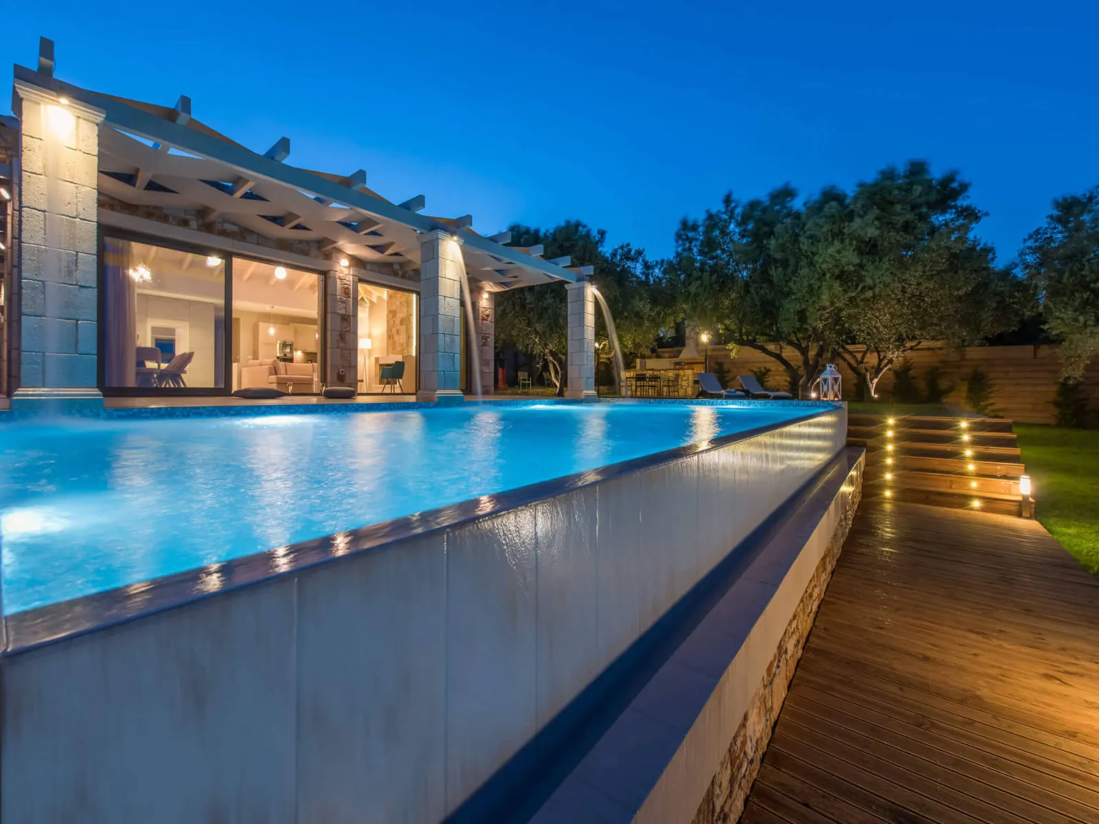 Avra Villa