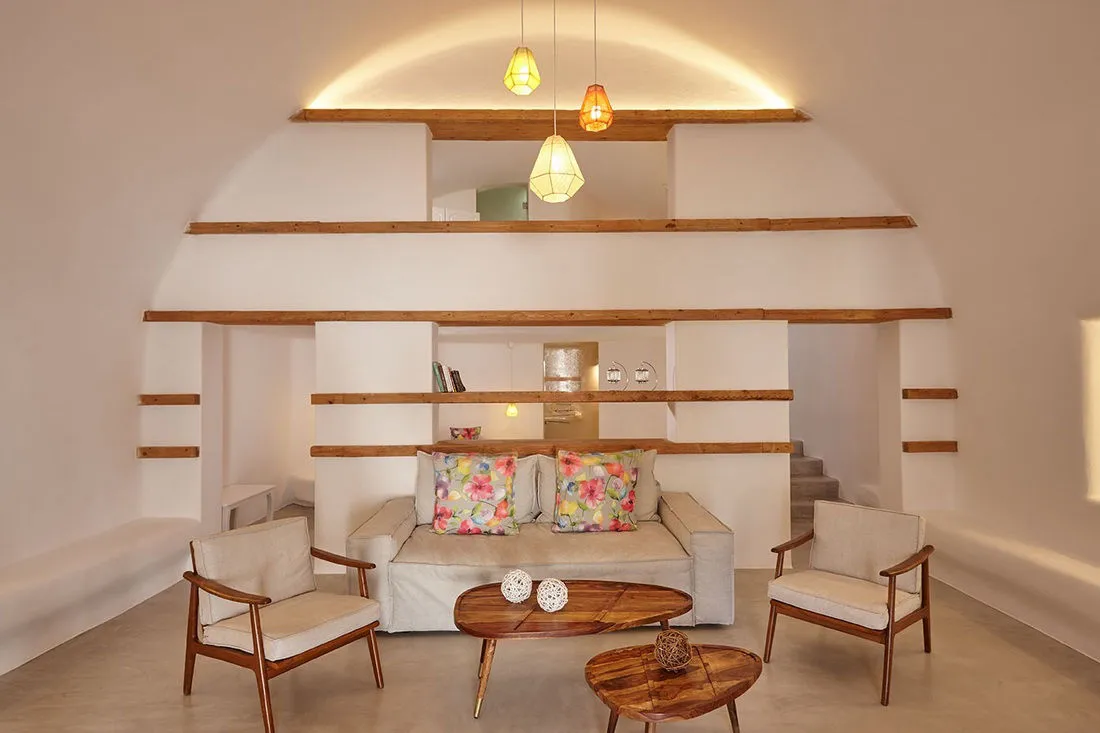 Ayoba Santorini