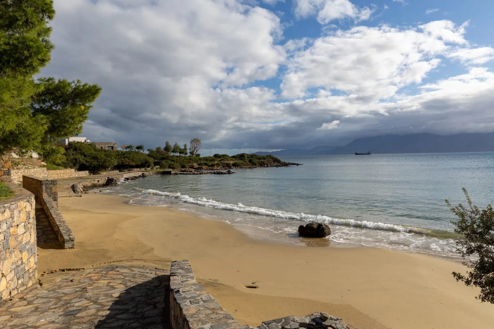 Beach Walk Luxury Suites