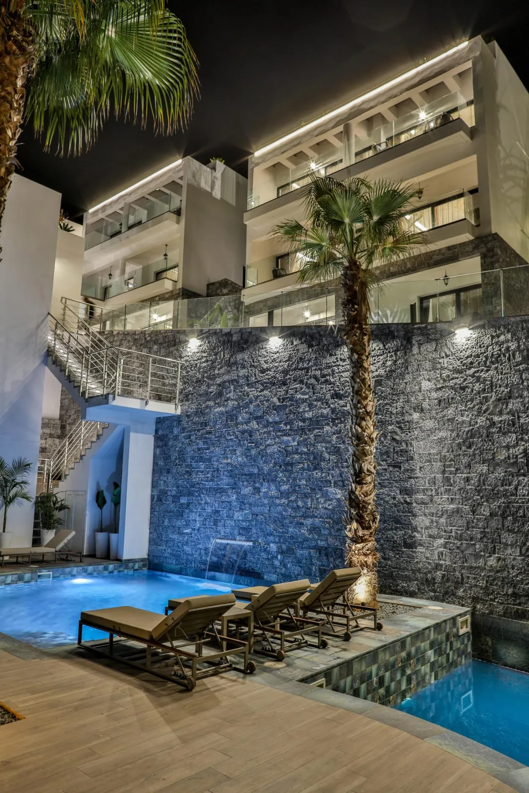 Beach Walk Luxury Suites