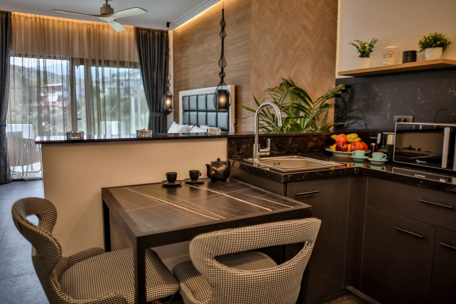 Beach Walk Luxury Suites