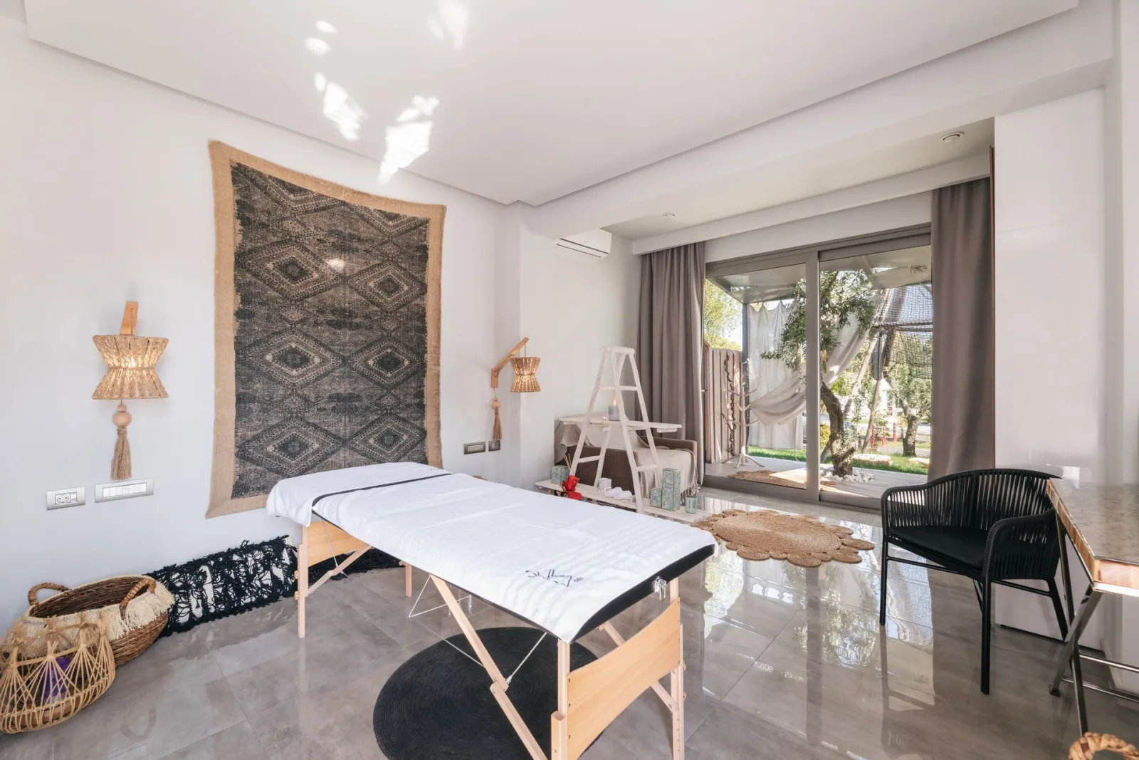 Blue Carpet Luxury Suites Halkidiki