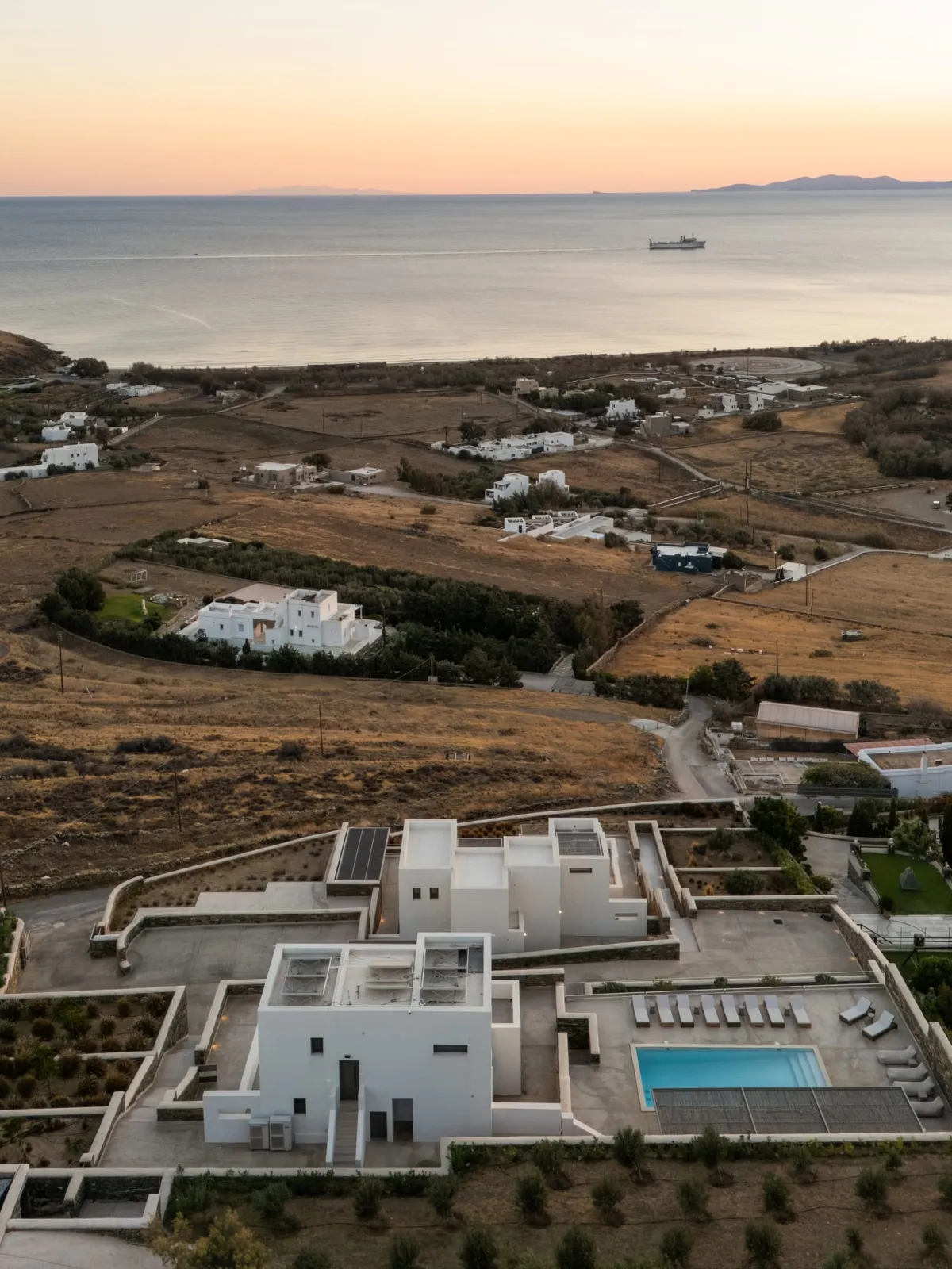 Blue Gres Tinos