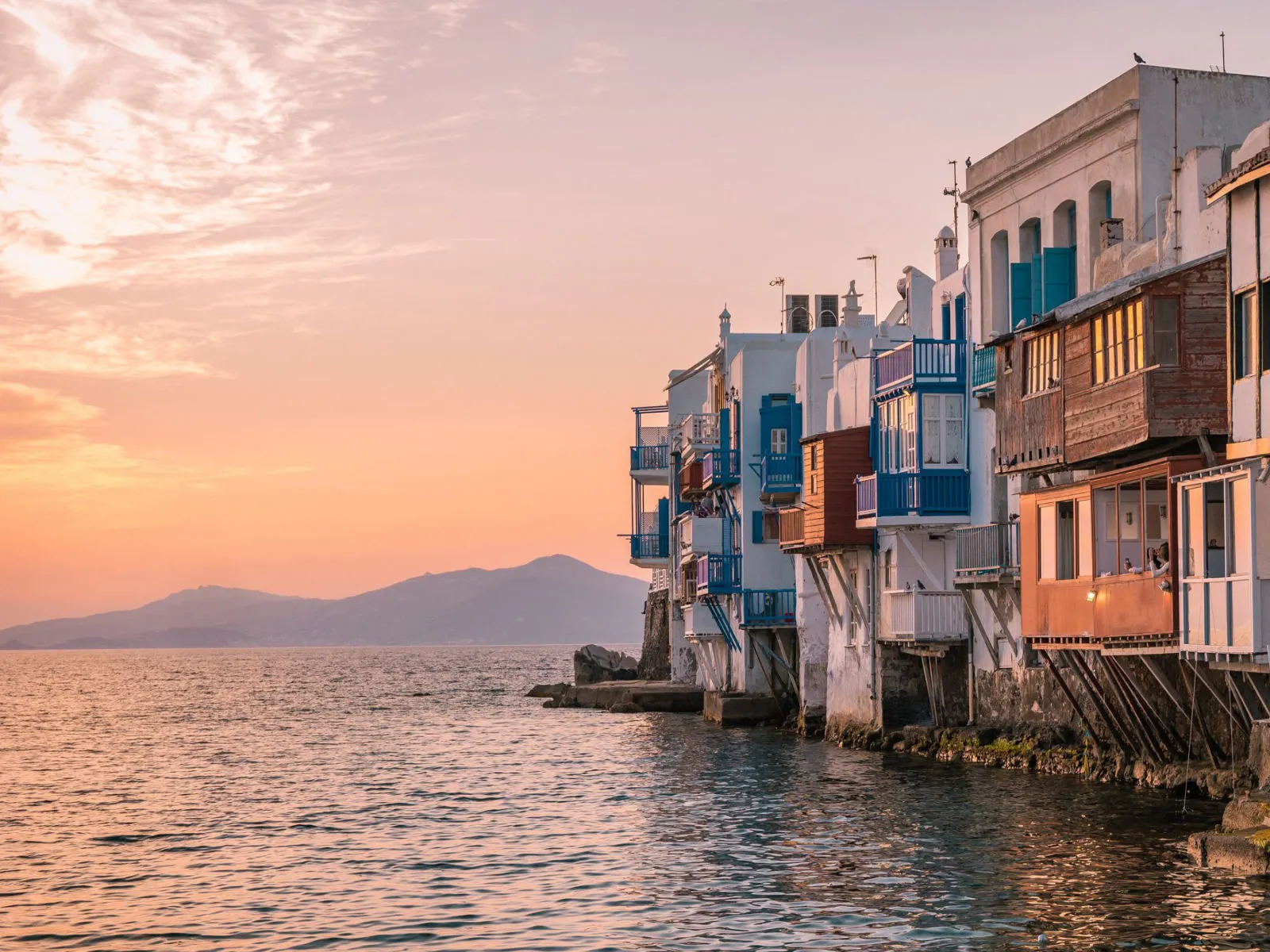 Bluetopia Suites Mykonos