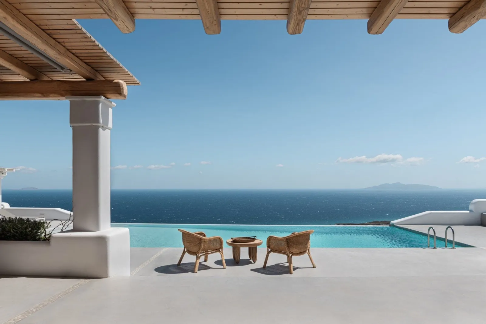 BlueVillas Luxury Concept Santorini