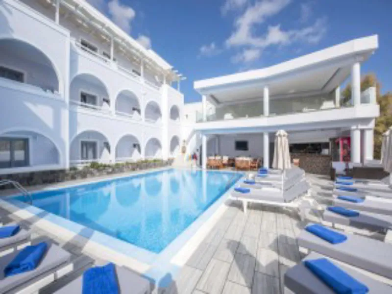 Blue Waves Hotel Santorini