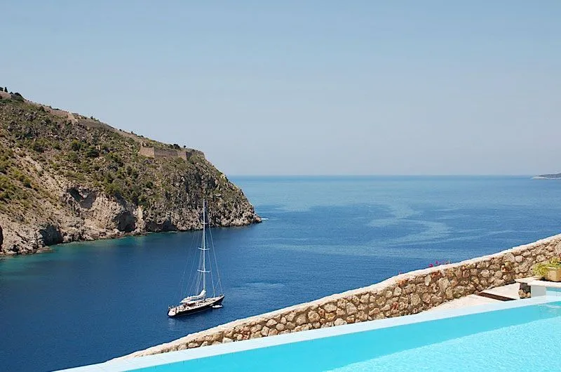 Assos Villas-Braunis Horio Villas
