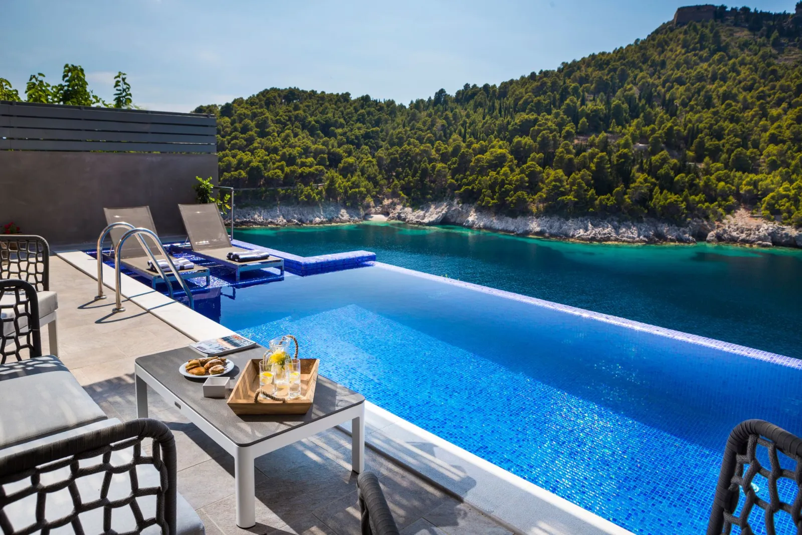 Assos Villas-Braunis Horio Villas