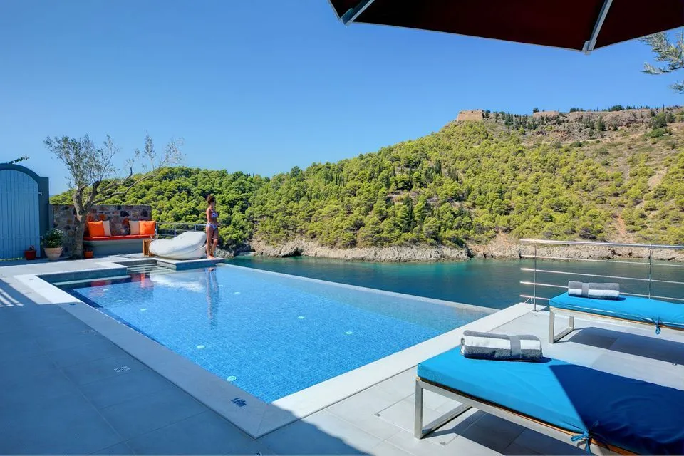 Assos Villas-Braunis Horio Villas