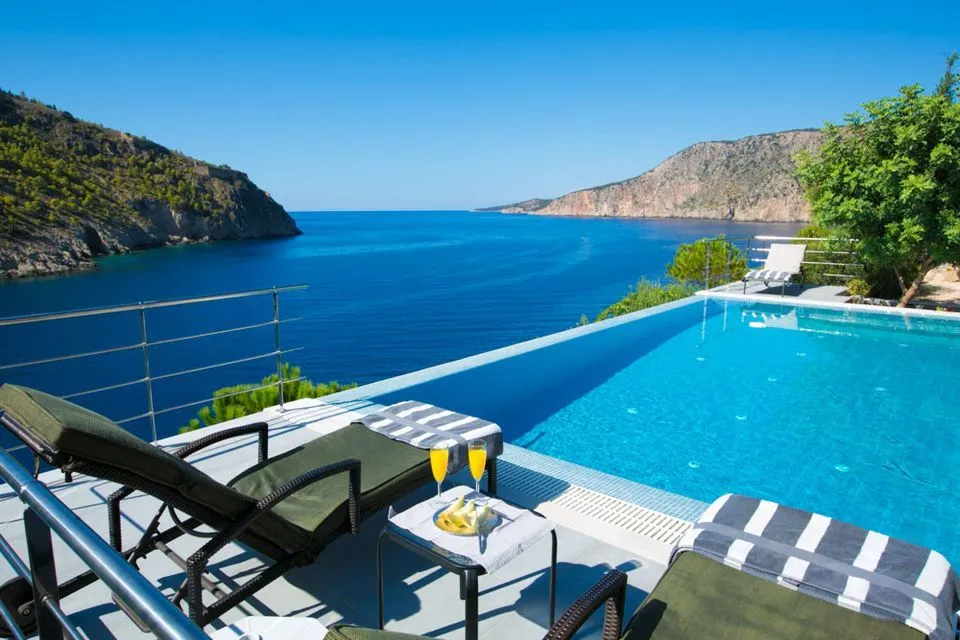 Assos Villas-Braunis Horio Villas