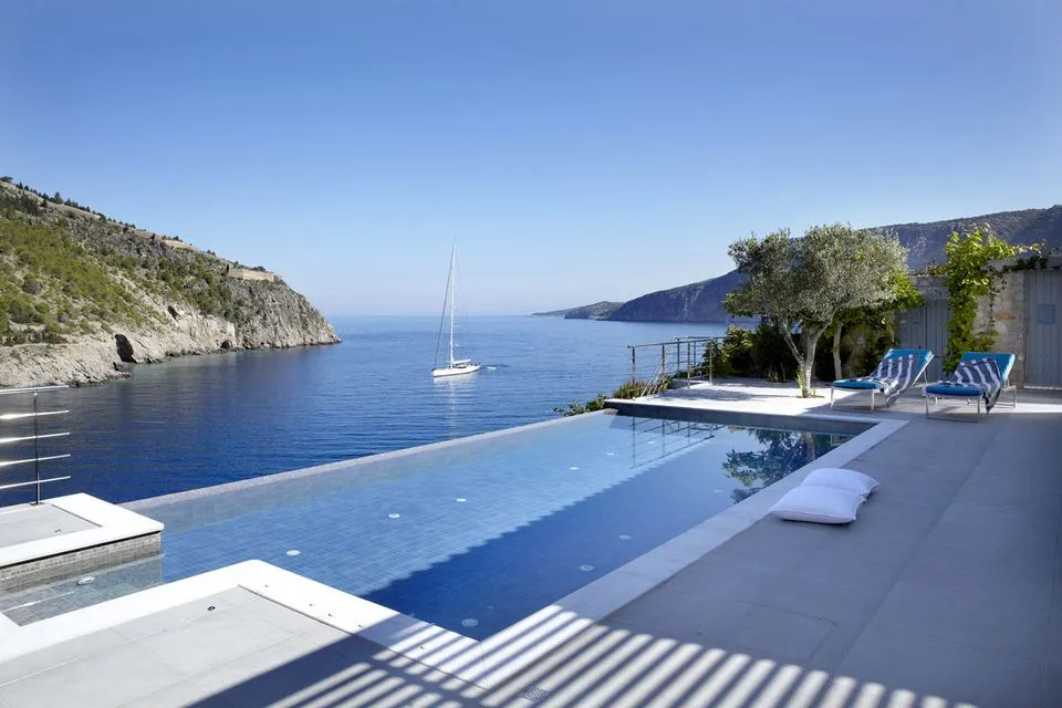 Assos Villas-Braunis Horio Villas