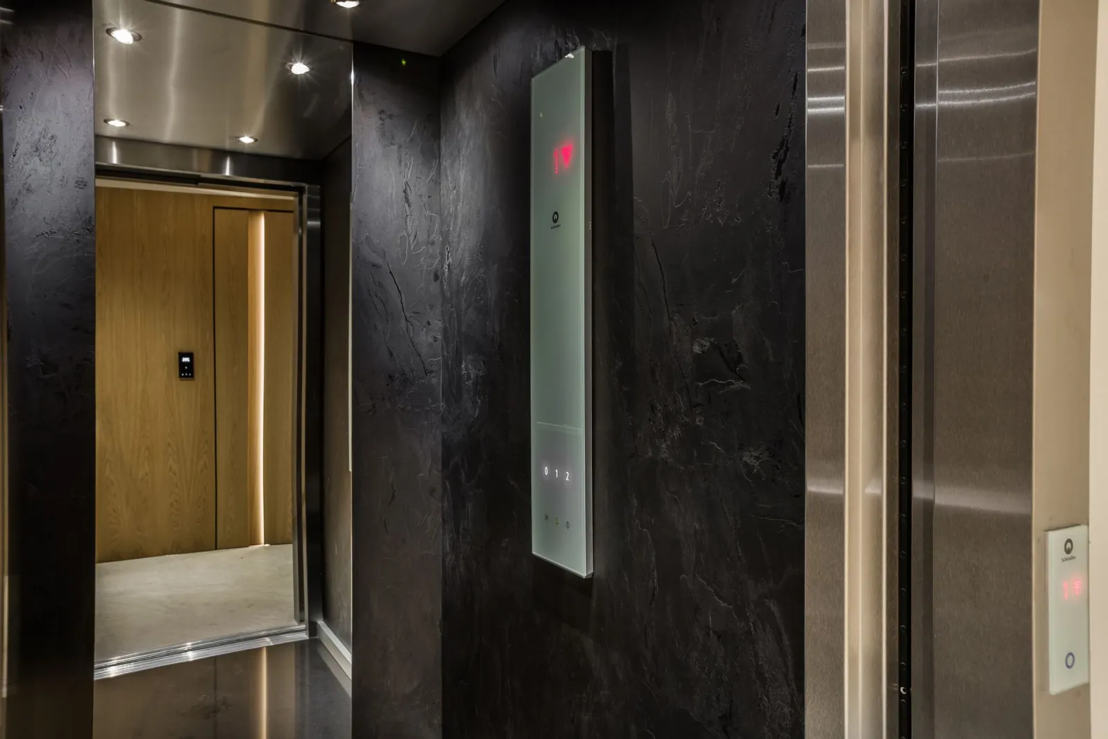 Canale Hotel & Suites