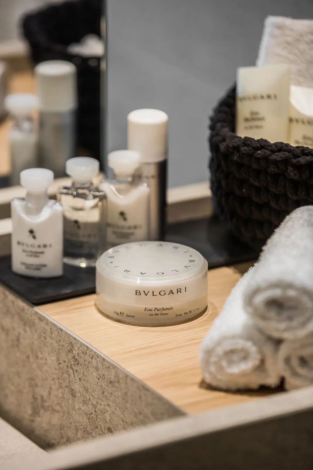 Canale Hotel & Suites