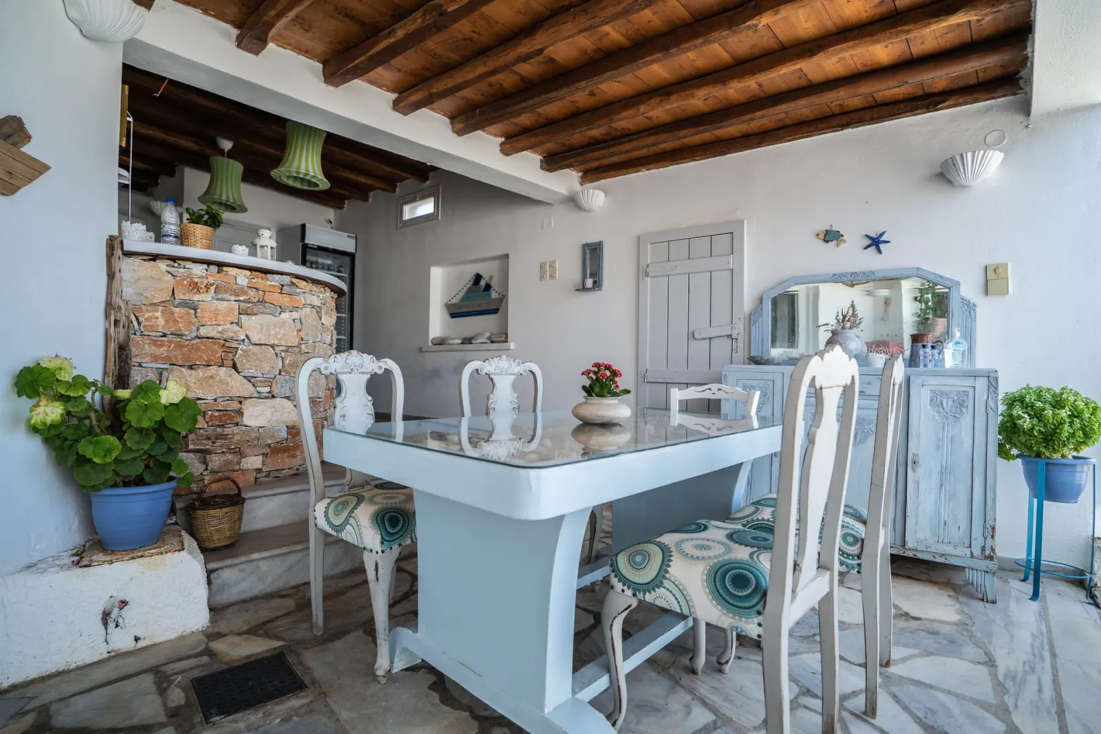 Captain's B&B