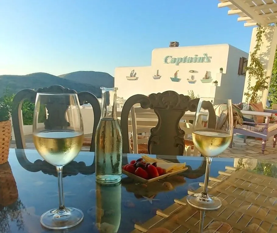 Captain's B&B