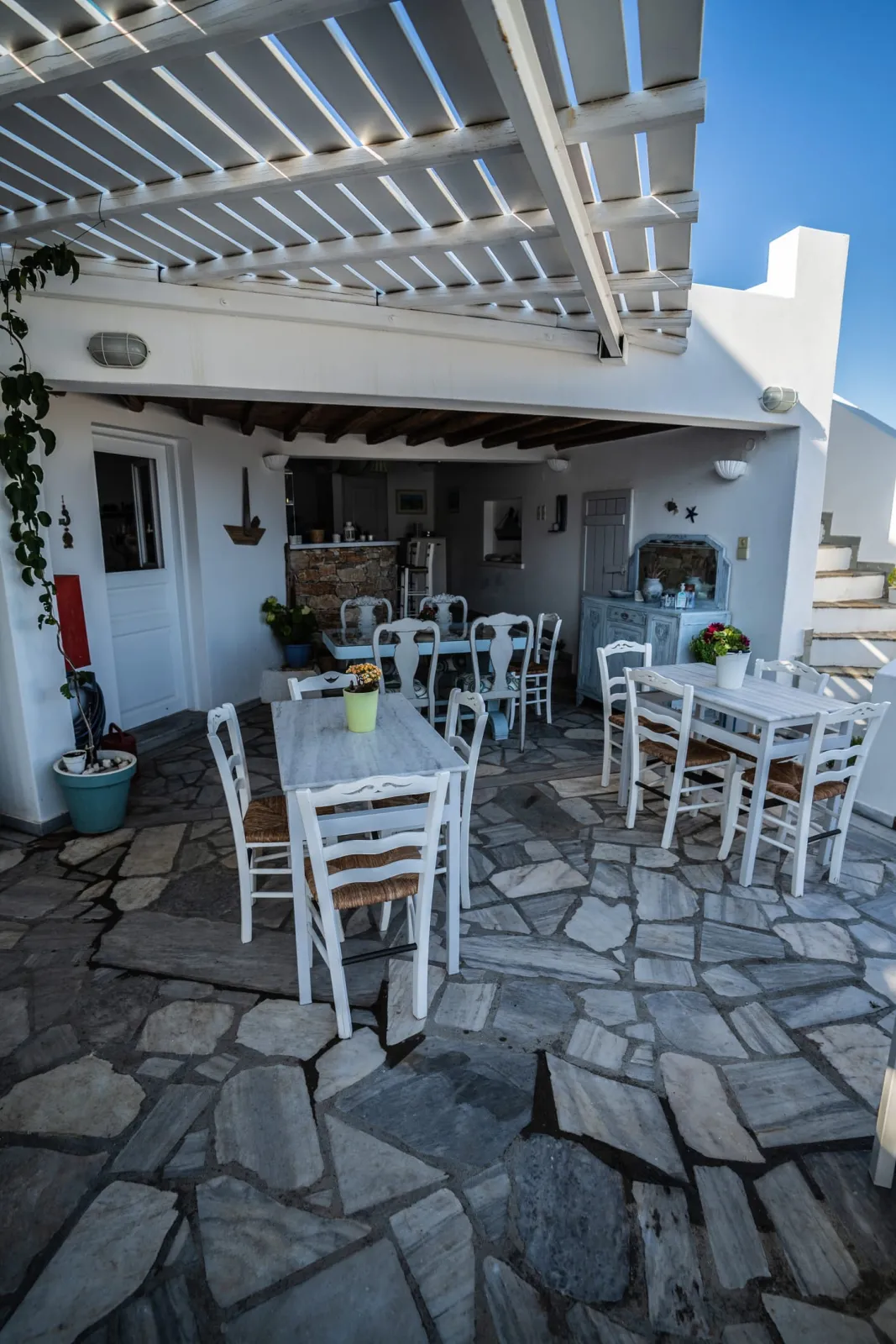 Captain's B&B