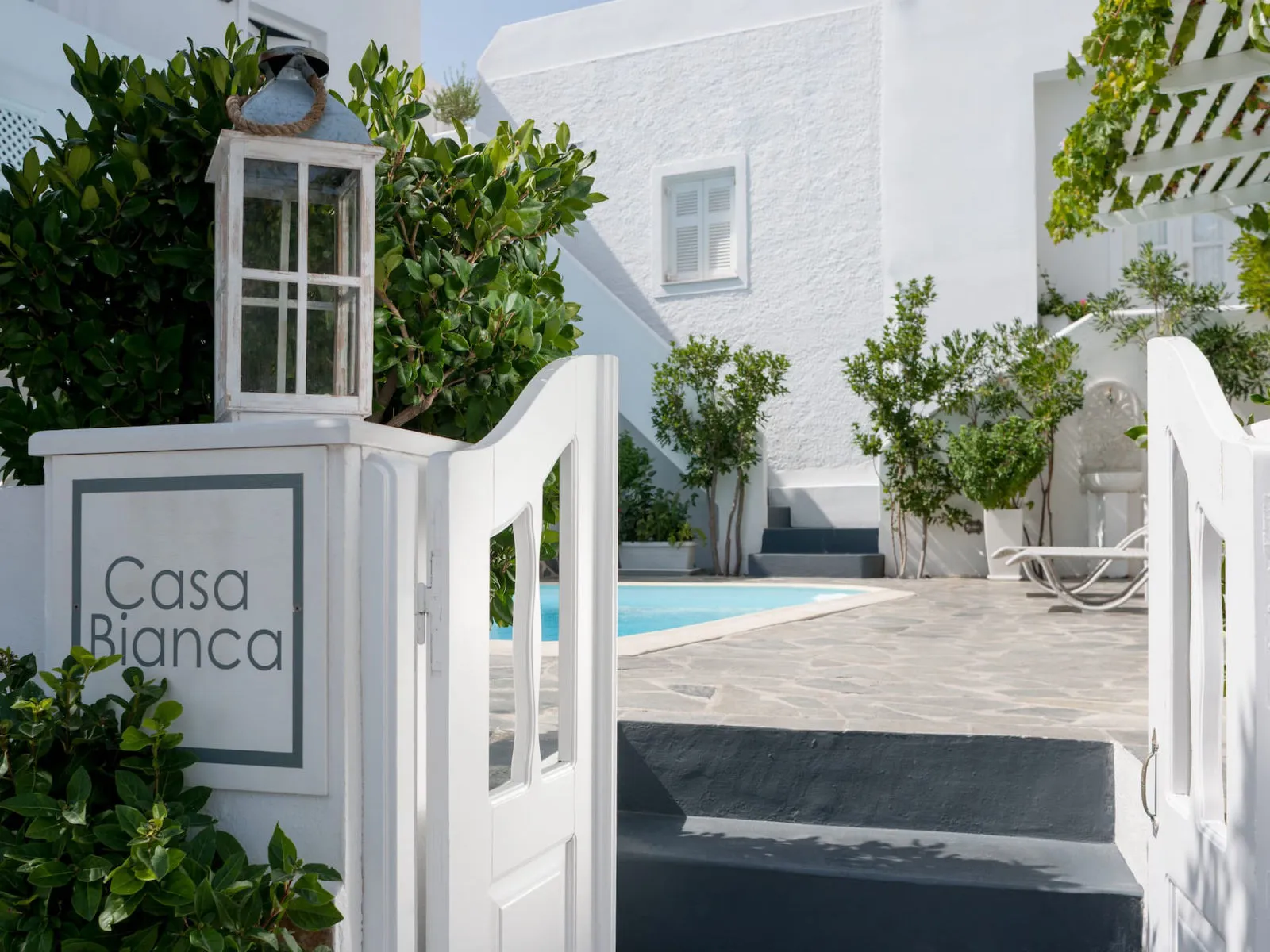 Casa Bianca Hotel Santorini