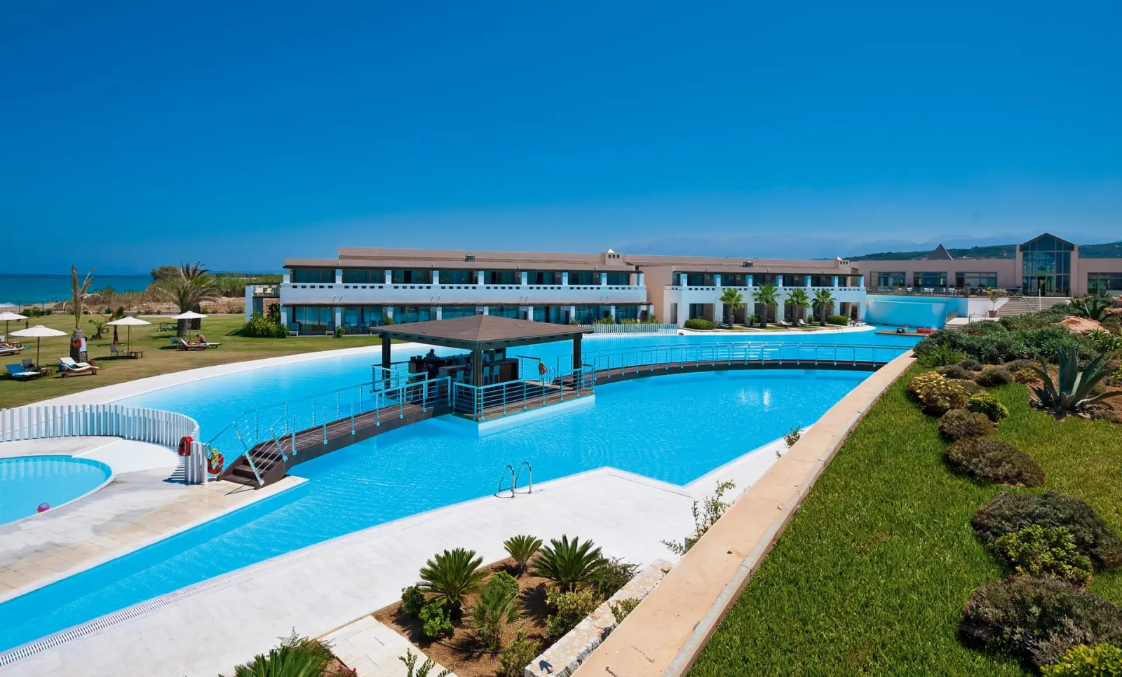 Pool Bar