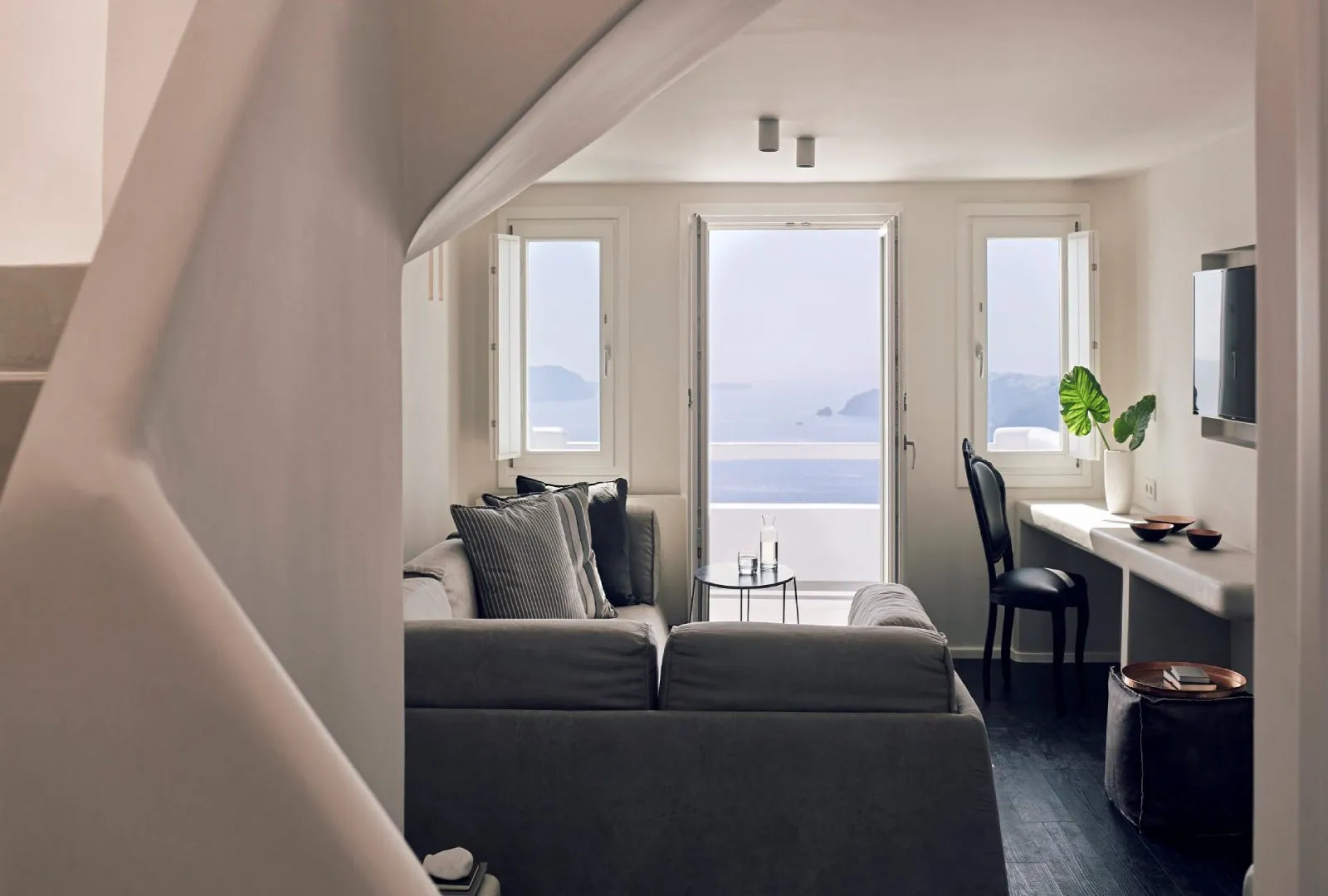 Cavo Tagoo Santorini