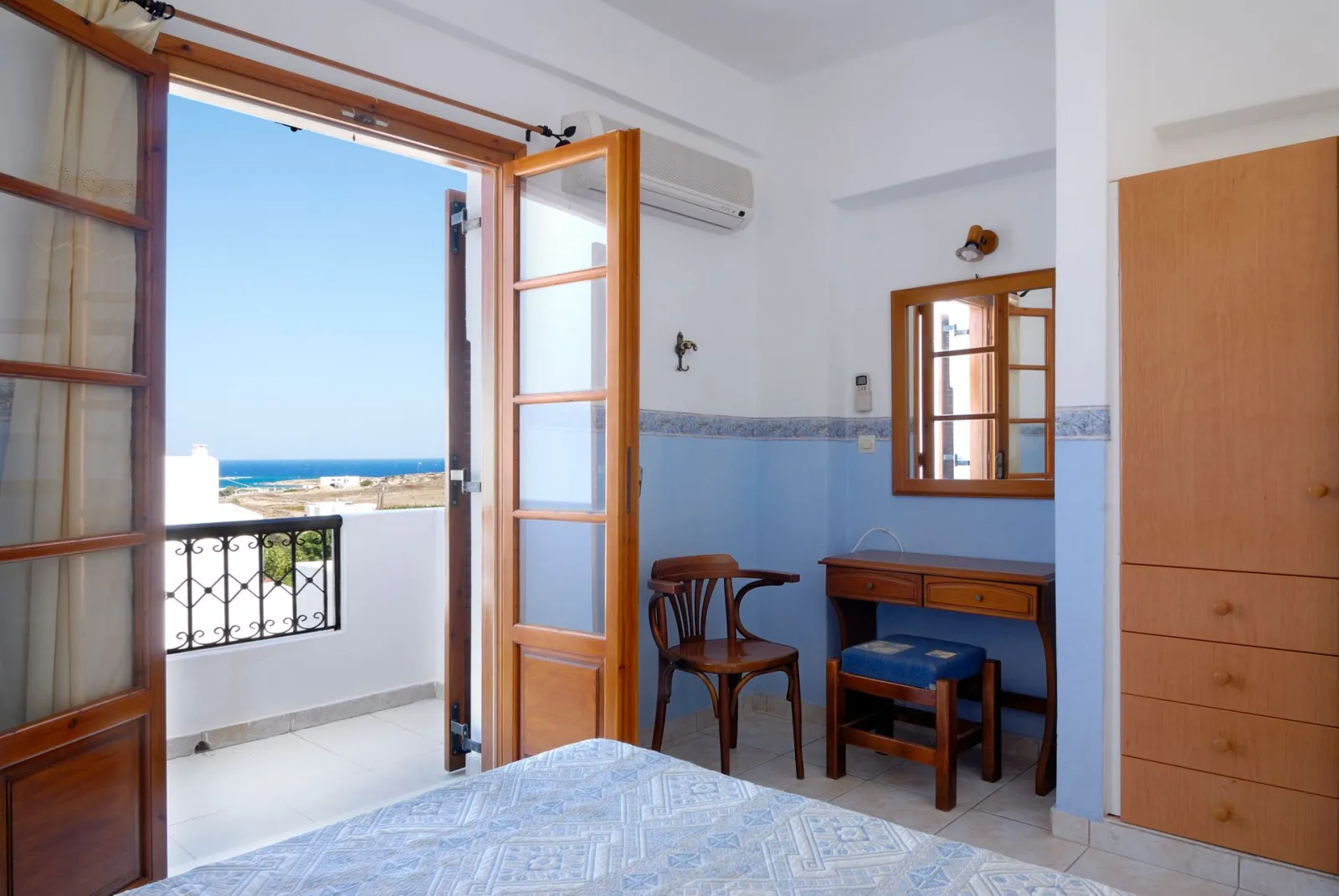La Celestina Apartments