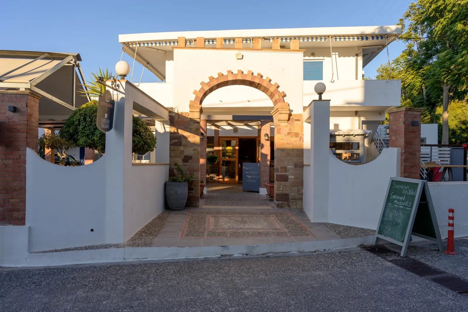 Chios Xenia