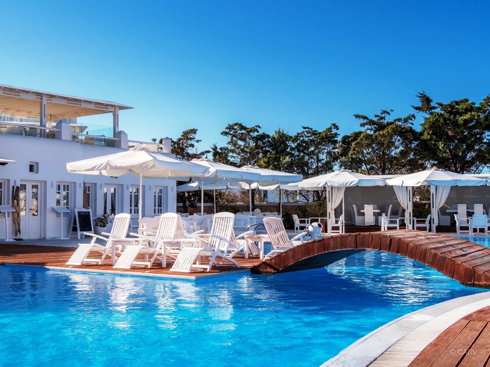 Chora Resort Folegandros