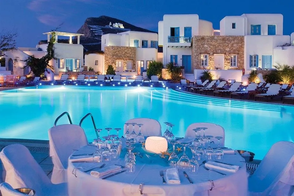 Chora Resort Folegandros