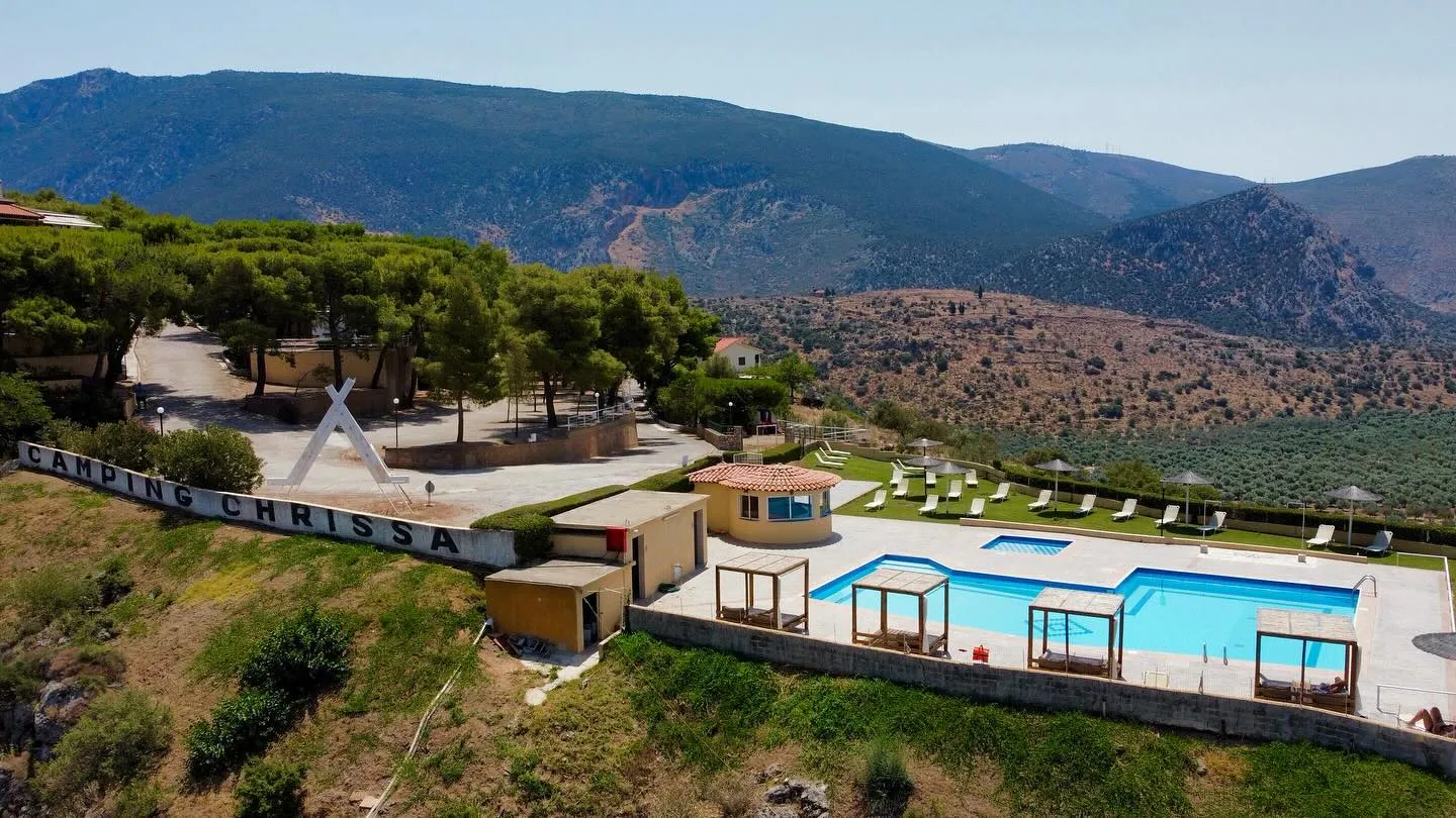 Chrissa Camping Delphi Rooms & Bungalows