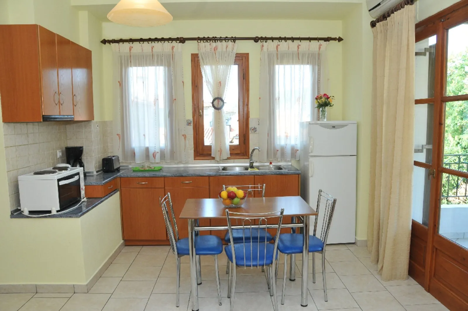 Zouzoula Studios in Milina Pelion
