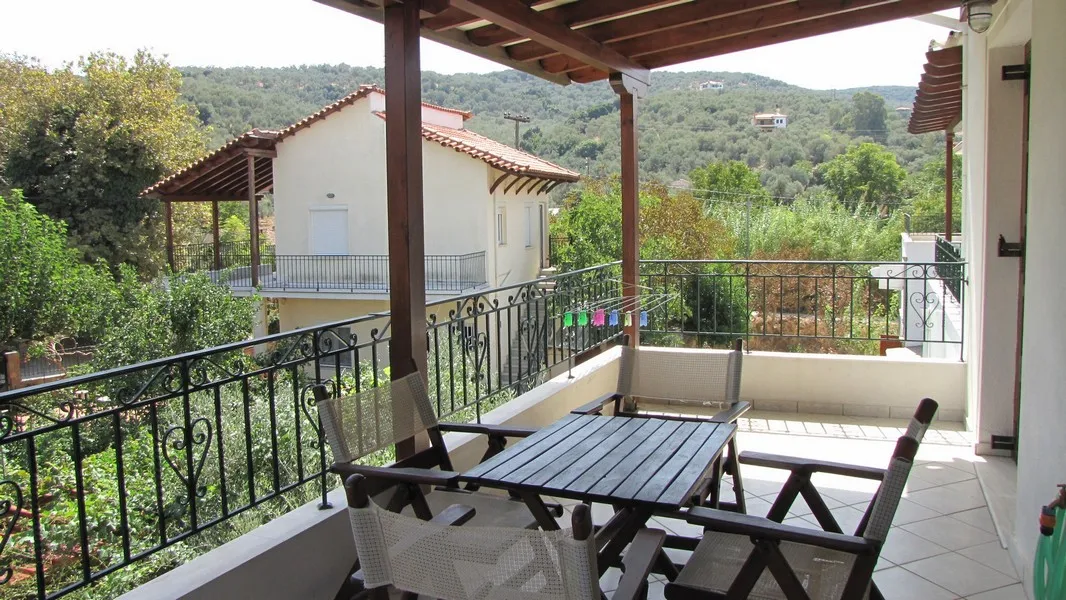 Zouzoula Studios in Milina Pelion