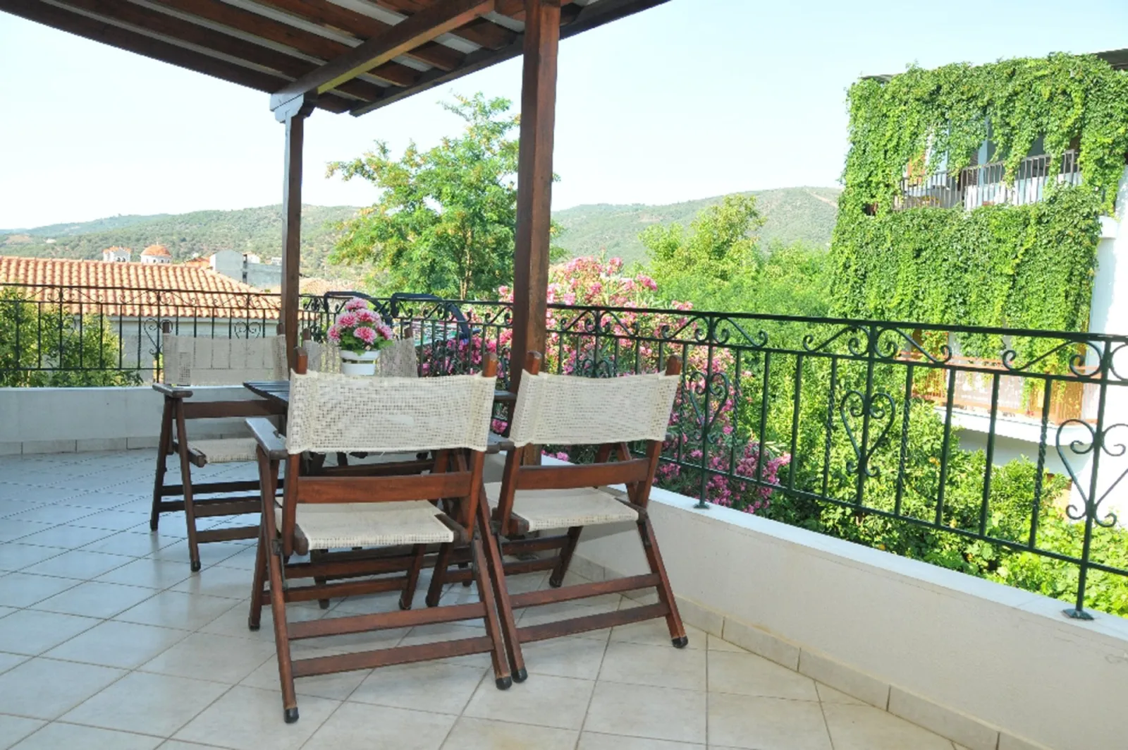 Zouzoula Studios in Milina Pelion