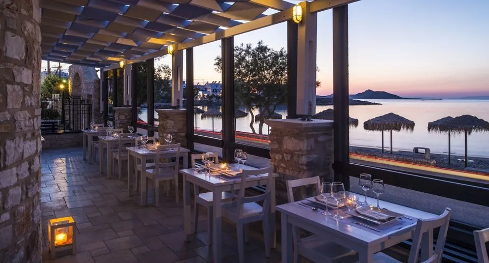 Contaratos Beach Paros