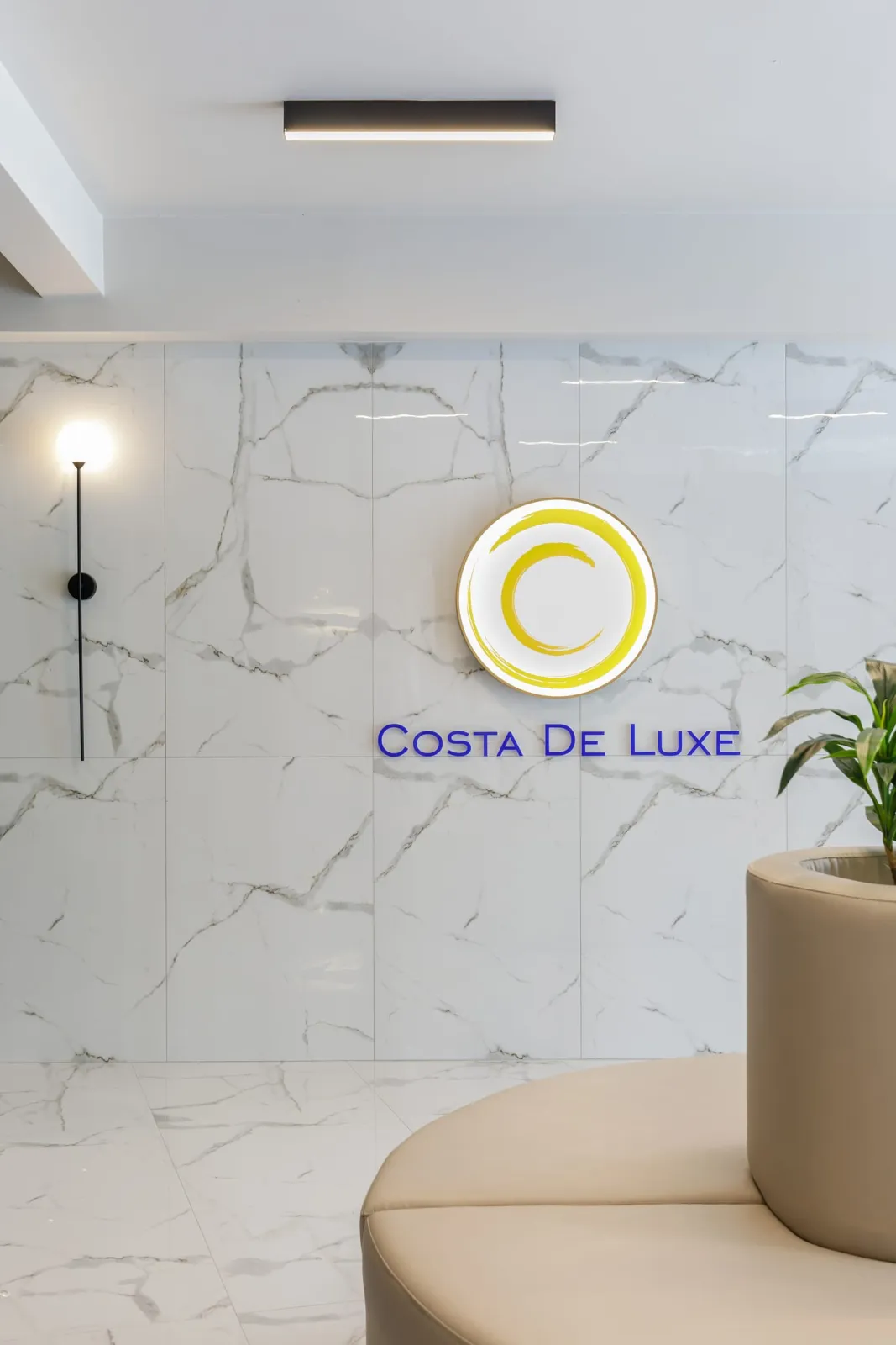 Costa De Luxe Suites