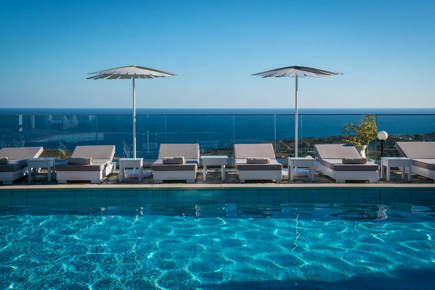 Happy Cretan Suites