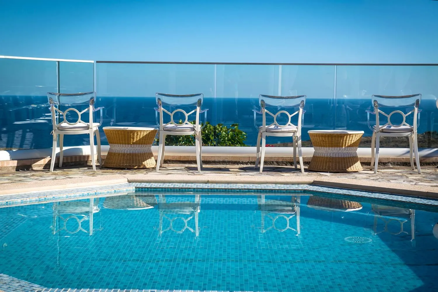 Happy Cretan Suites