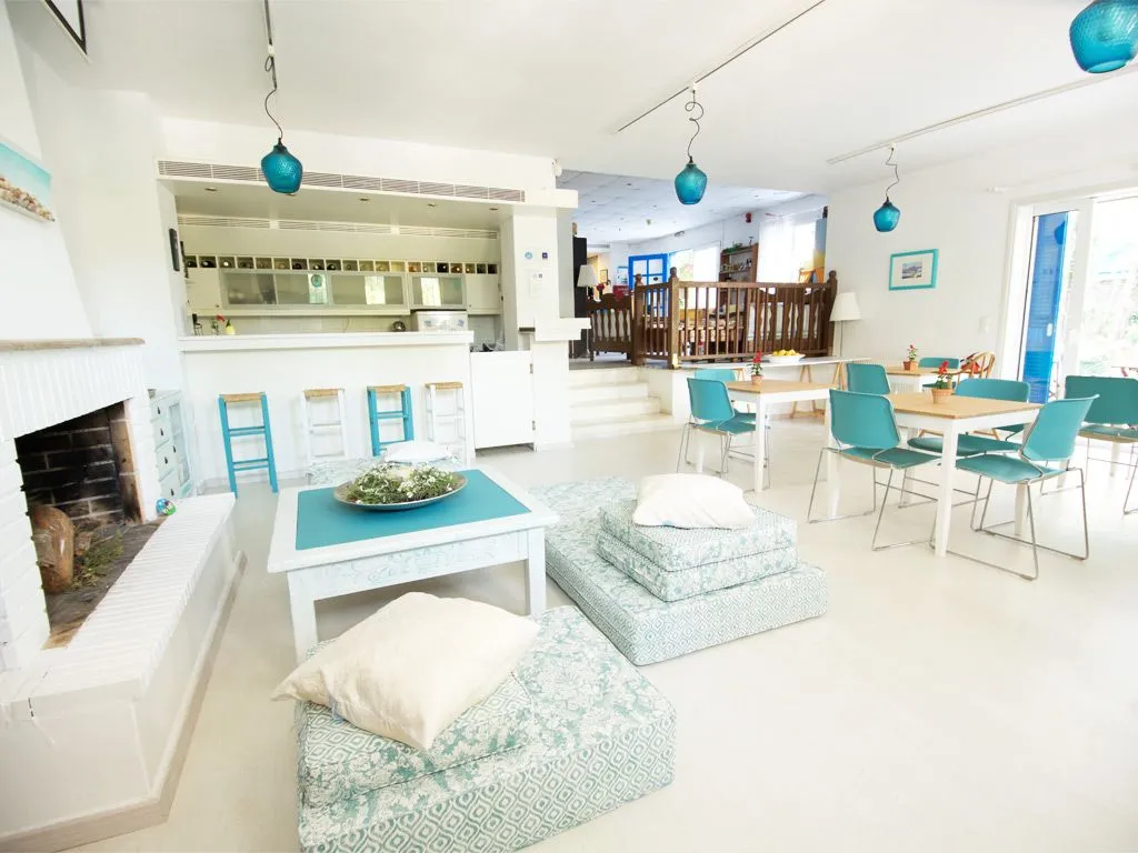 Daphne's Club Hotel Apartments
