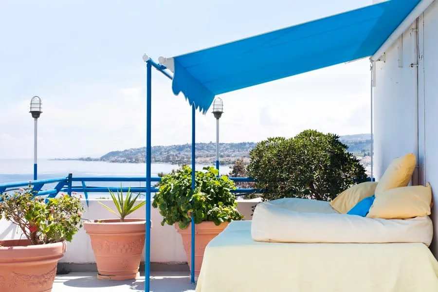 Daphne's Club Hotel Apartments